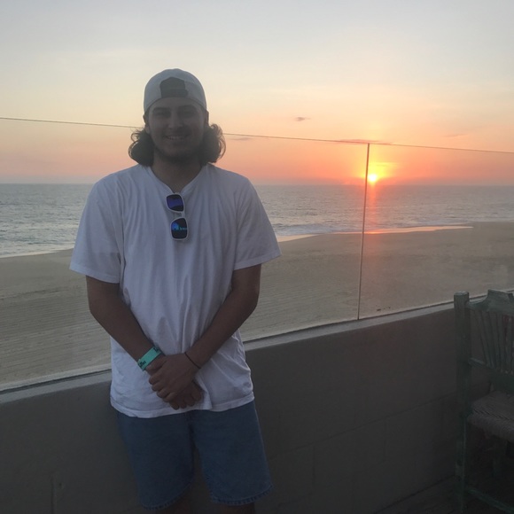 Meet your Posher, Jesse - Picture 1 of 1